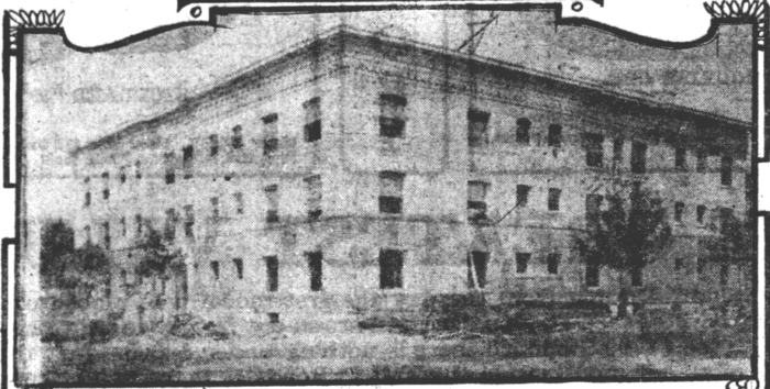 The newly constructed Pally Apartment building in 1910.